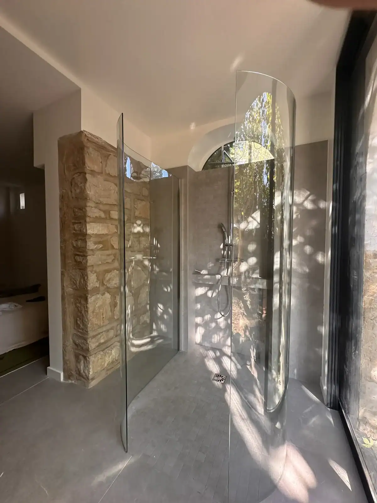 Chantier de verre trempé à La Ciotat