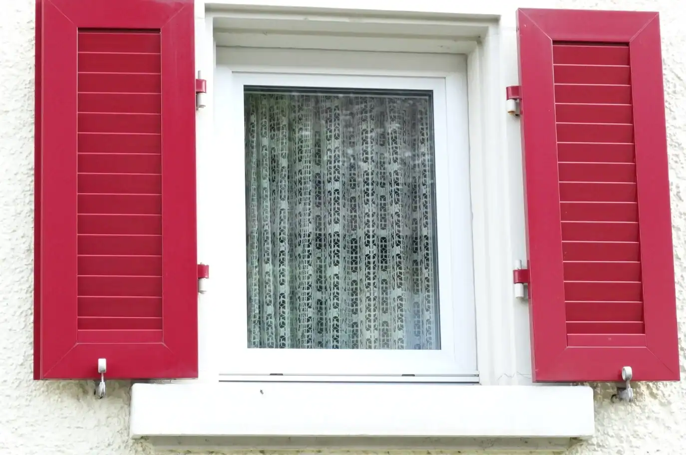 Volets battants bois, aluminium ou PVC