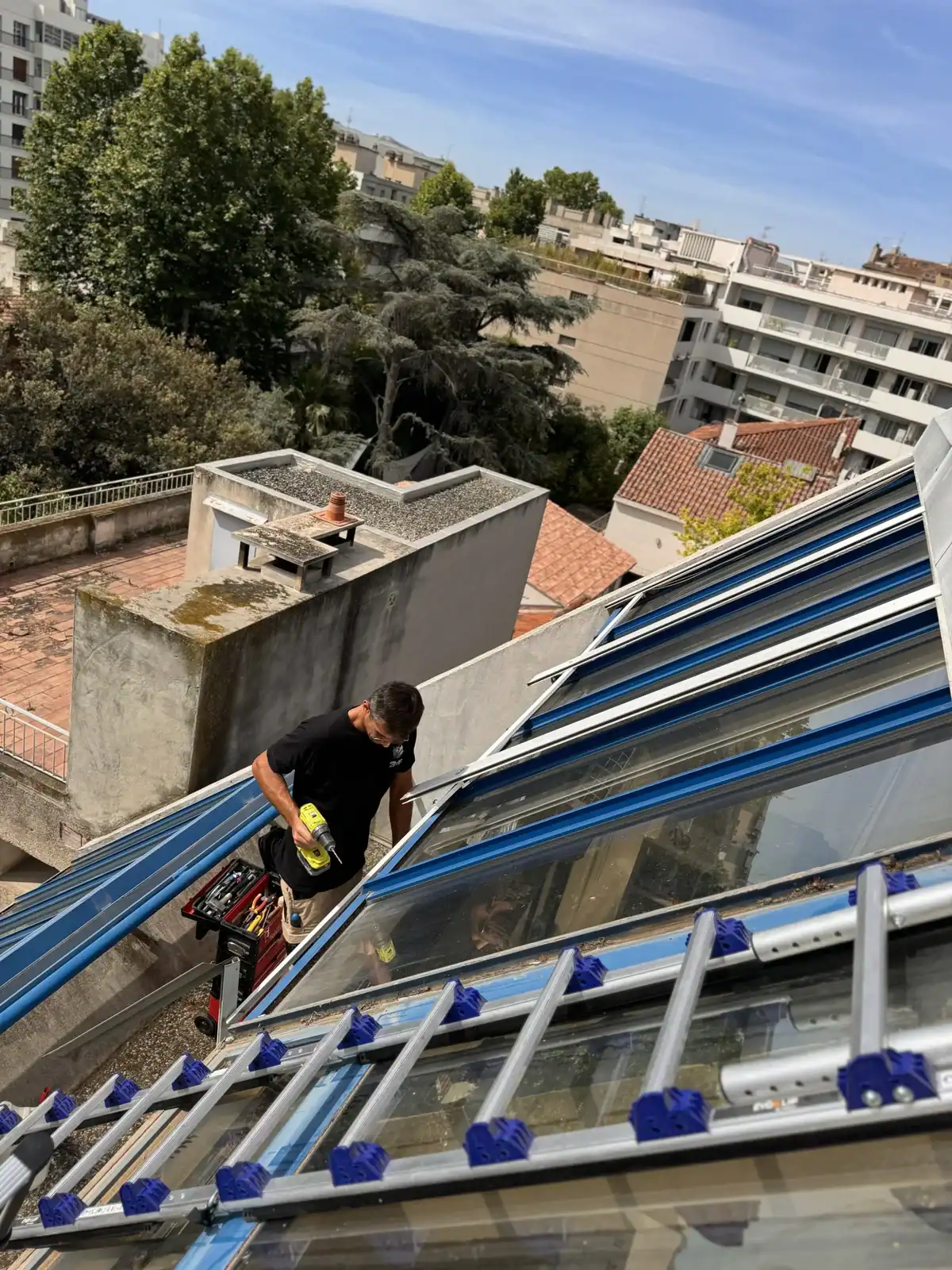Volets roulants, battants & portes de garage à Aubagne